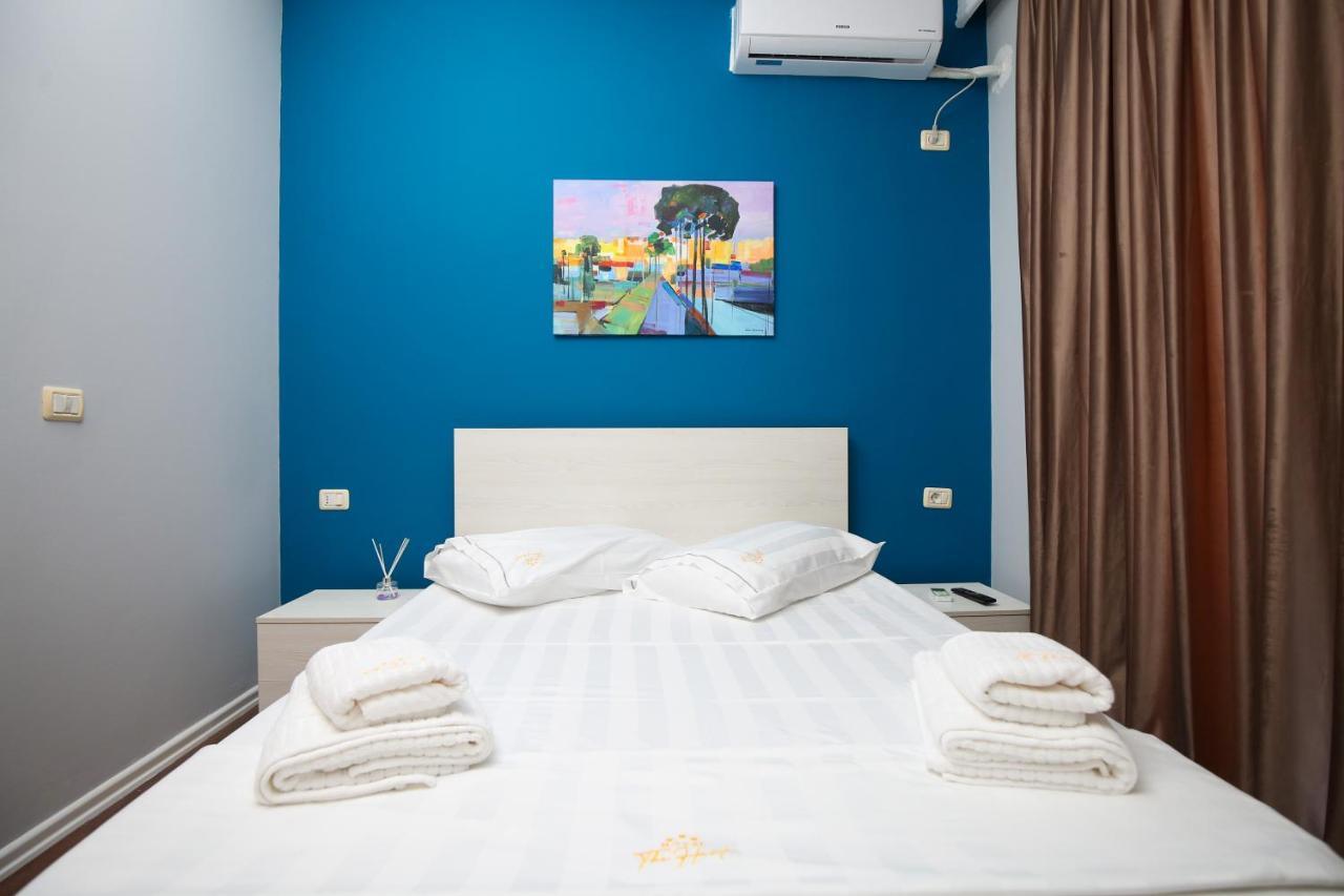 The Hart Hotel Vlorë Exterior foto