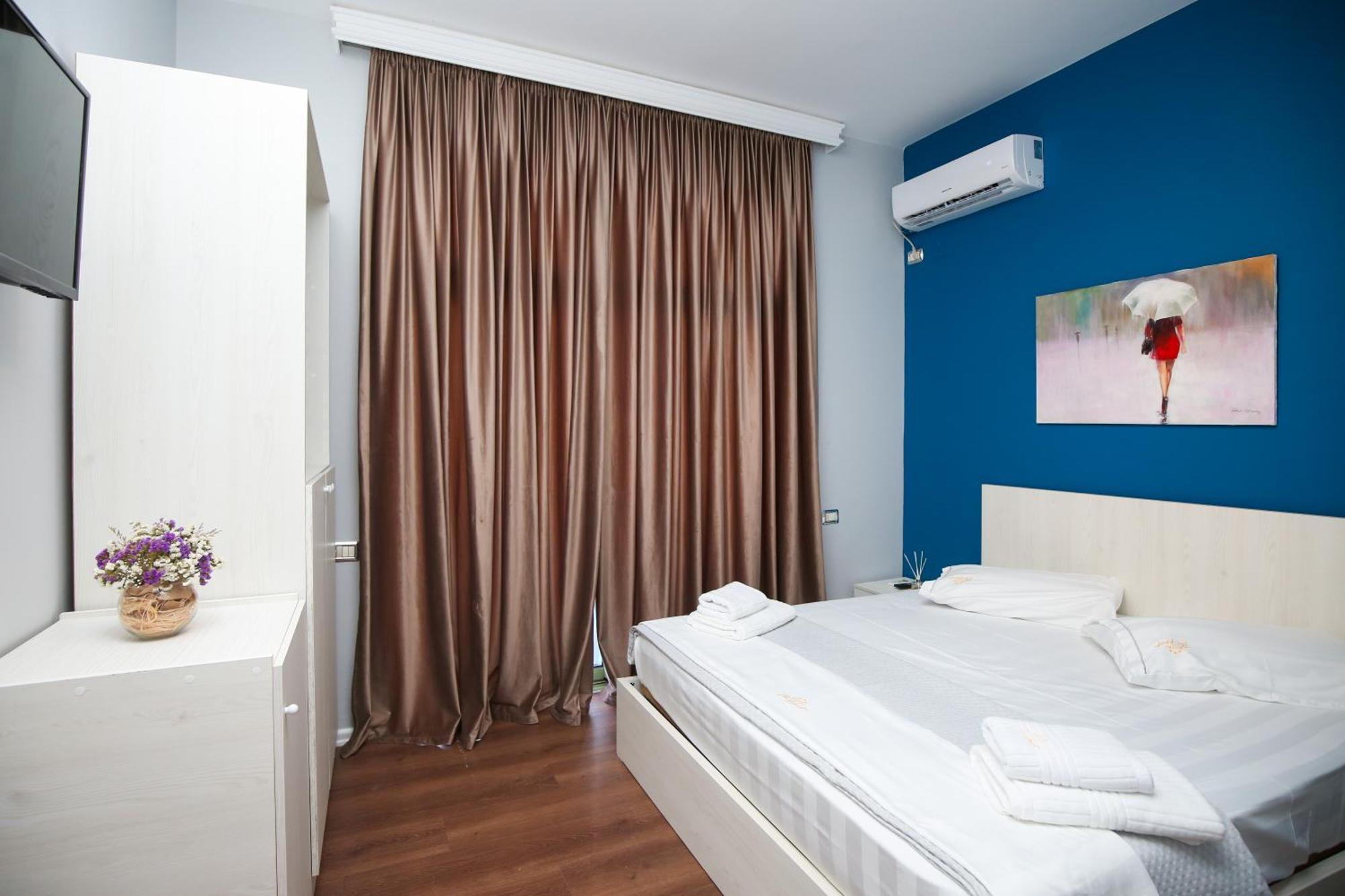 The Hart Hotel Vlorë Exterior foto